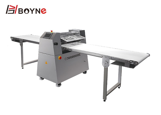 1.5kw Sheet Dough Roller Croissant Bakery Full Automatic Dough Roll Up Machine