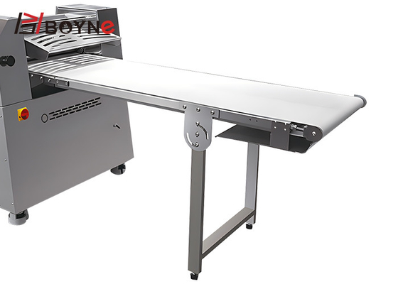 1.5kw Sheet Dough Roller Croissant Bakery Full Automatic Dough Roll Up Machine